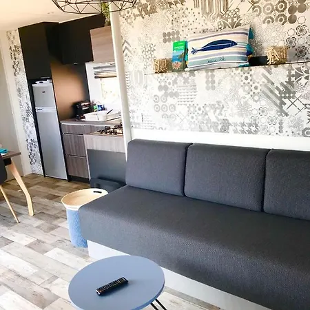 2 Mobile Homes Incroyable Vue Mer, Agay Camping Drammont
