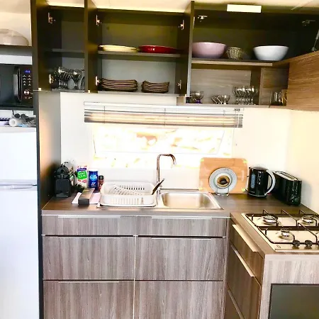 Camping 2 Mobile Homes Incroyable Vue Mer, Agay
