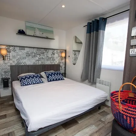 2 Mobile Homes Incroyable Vue Mer, Agay *
